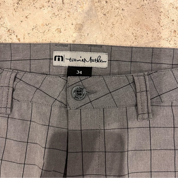 Travis Mathew Golf Shorts - Picture 3 of 5